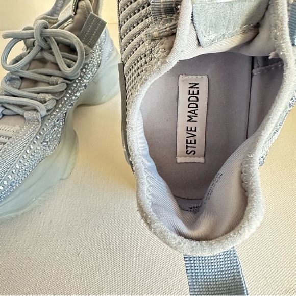 Steve Madden Women's Sz 7 (6.5) Maxima Knit Baby Blue Rhinestone Fashion Sneaker - Picture 11 of 12